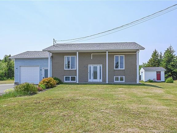 2nd image of 33 De La Baie St