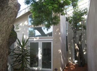 1948 S Holt Ave, Los Angeles, CA 90034