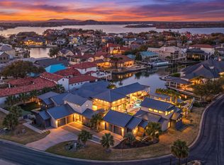 116 Wennmohs Place, Horseshoe Bay, TX 78657