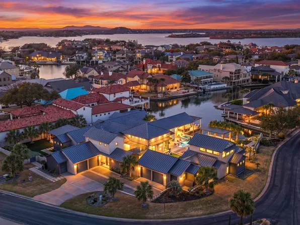 116 Wennmohs Place, Horseshoe Bay, TX 78657