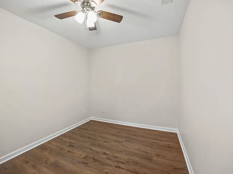 180 Park Place Dr — Photo 19