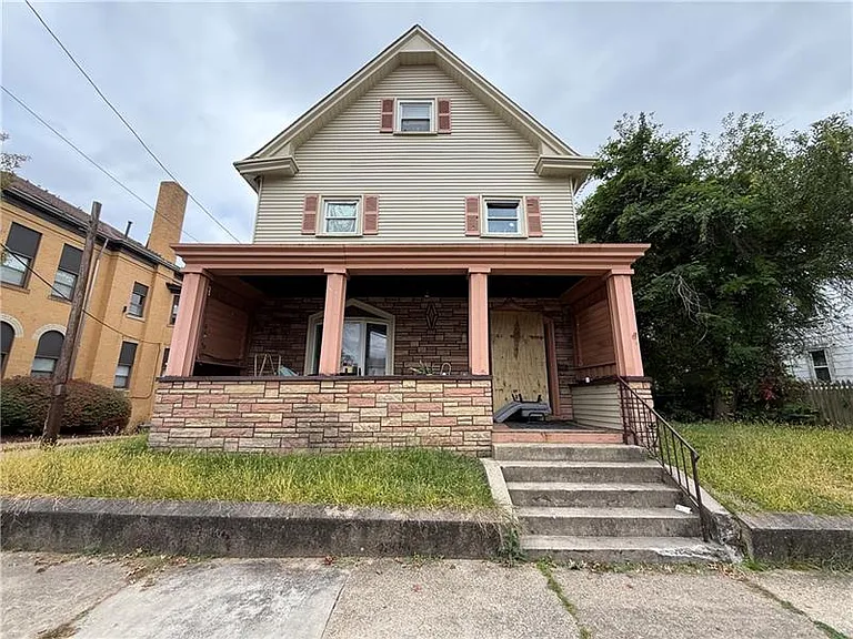 326 E 9th Ave — Photo 1