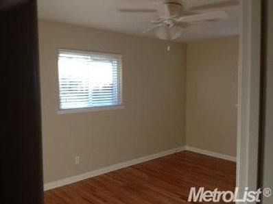 5th image of 629 S Orange Ave