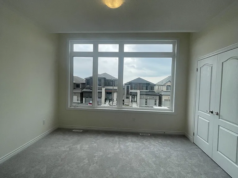 913 Rexton Dr — Photo 26