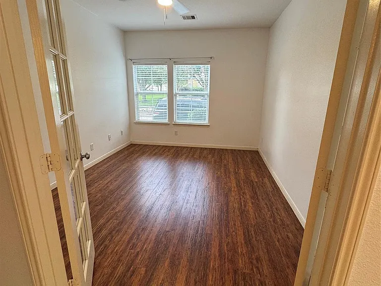 20507 Providence Point Dr — Photo 4