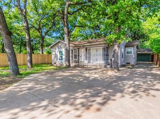 920 Tierney Rd, Fort Worth, TX 76112