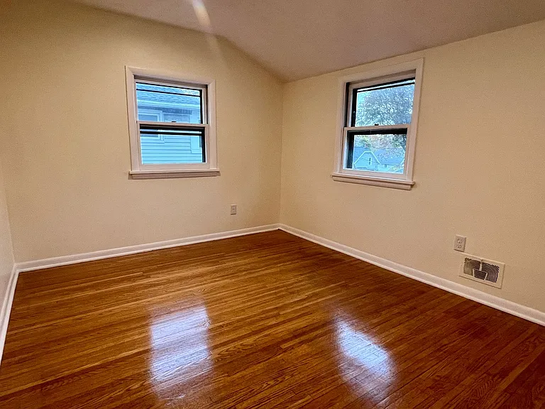 2450 Culver Rd — Photo 22