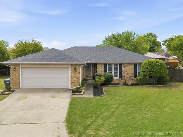 2006 Yorktown Ct, Ardmore, OK 73401