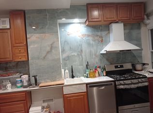 415 N Chester St, Baltimore, MD 21231