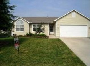 2829 Kensington Rd, Lawrence, KS 66046