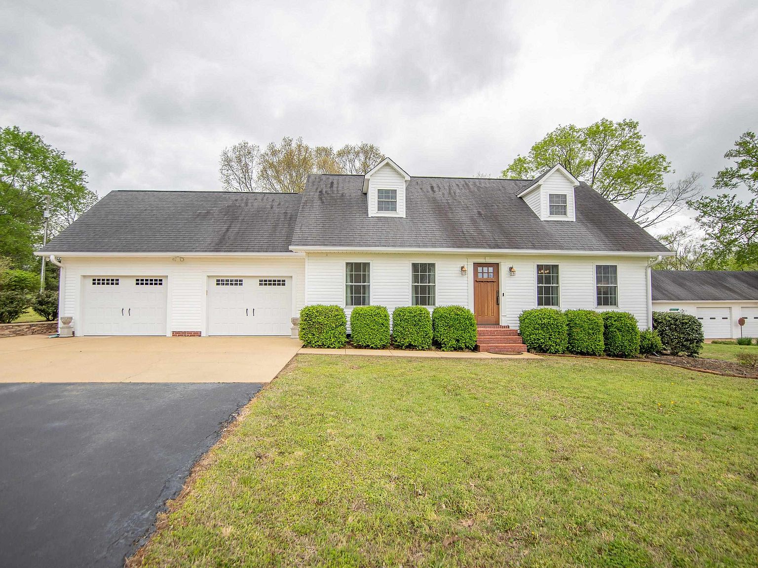 455 Allison Ln, Savannah, TN 38372 Zillow