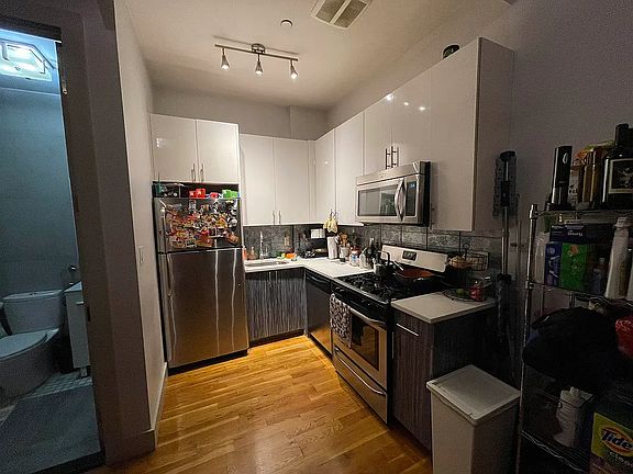 5th image of 305 Malcolm X Blvd APT 2B