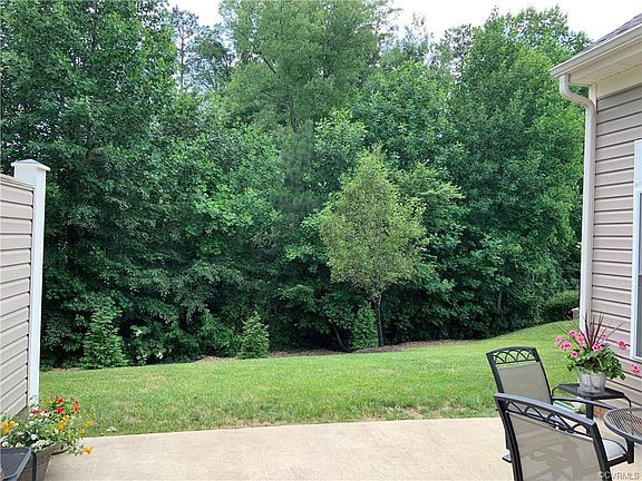 3rd image of 3485 Manor Grove Cir