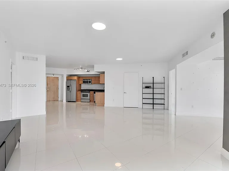 350 S Miami Ave #3702 — Photo 11