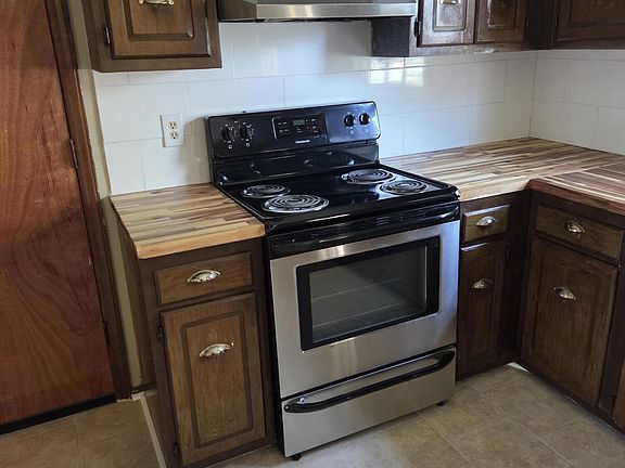 5th image of 802 Eagle Road