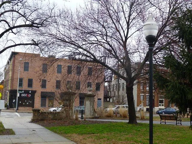 4 N Streeper St — Photo 11