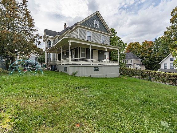 5th image of 128 N School St