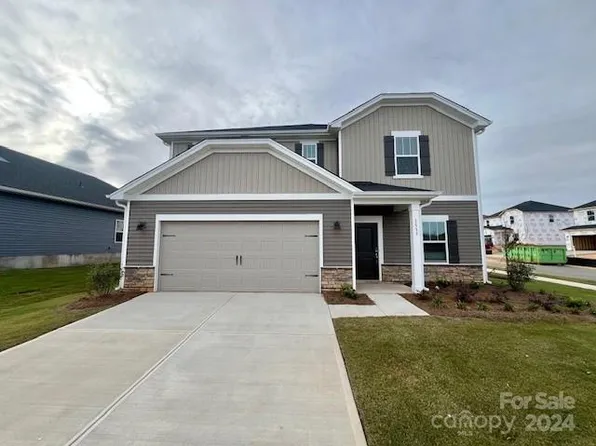 1537 Harper Landing Blvd, Stanley, NC 28164