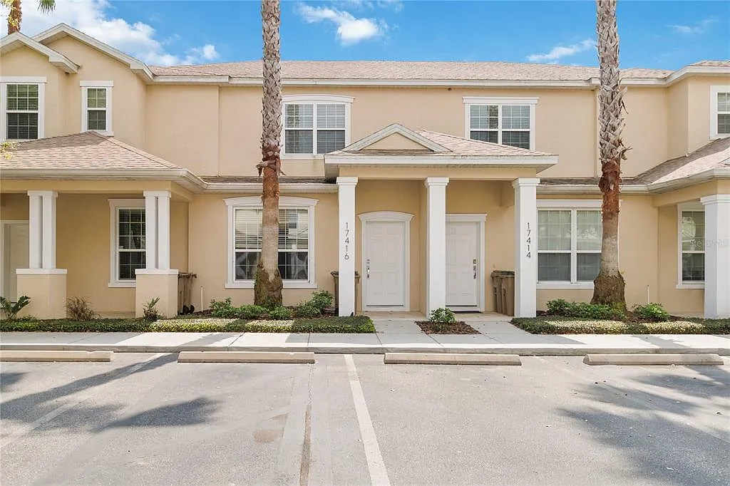 3 bed, 2.0 bath, 1501 sqft, $1,975 — Photo 1