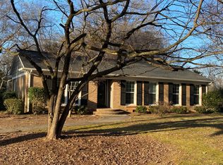 3833 Sulkirk Rd, Charlotte, NC 28210