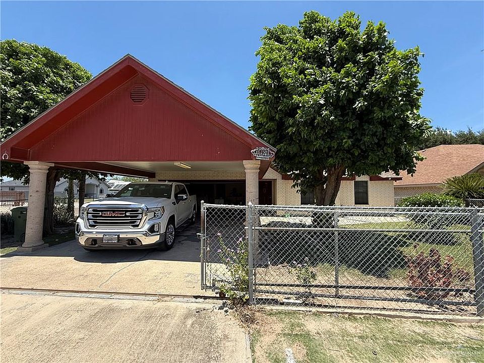 1st image of 2908 Loma Linda Cir S