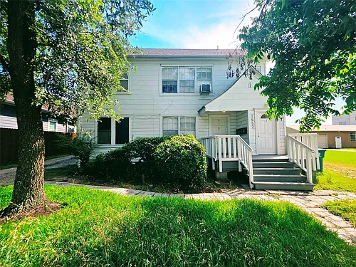 1552 Lombardy St Photo 1