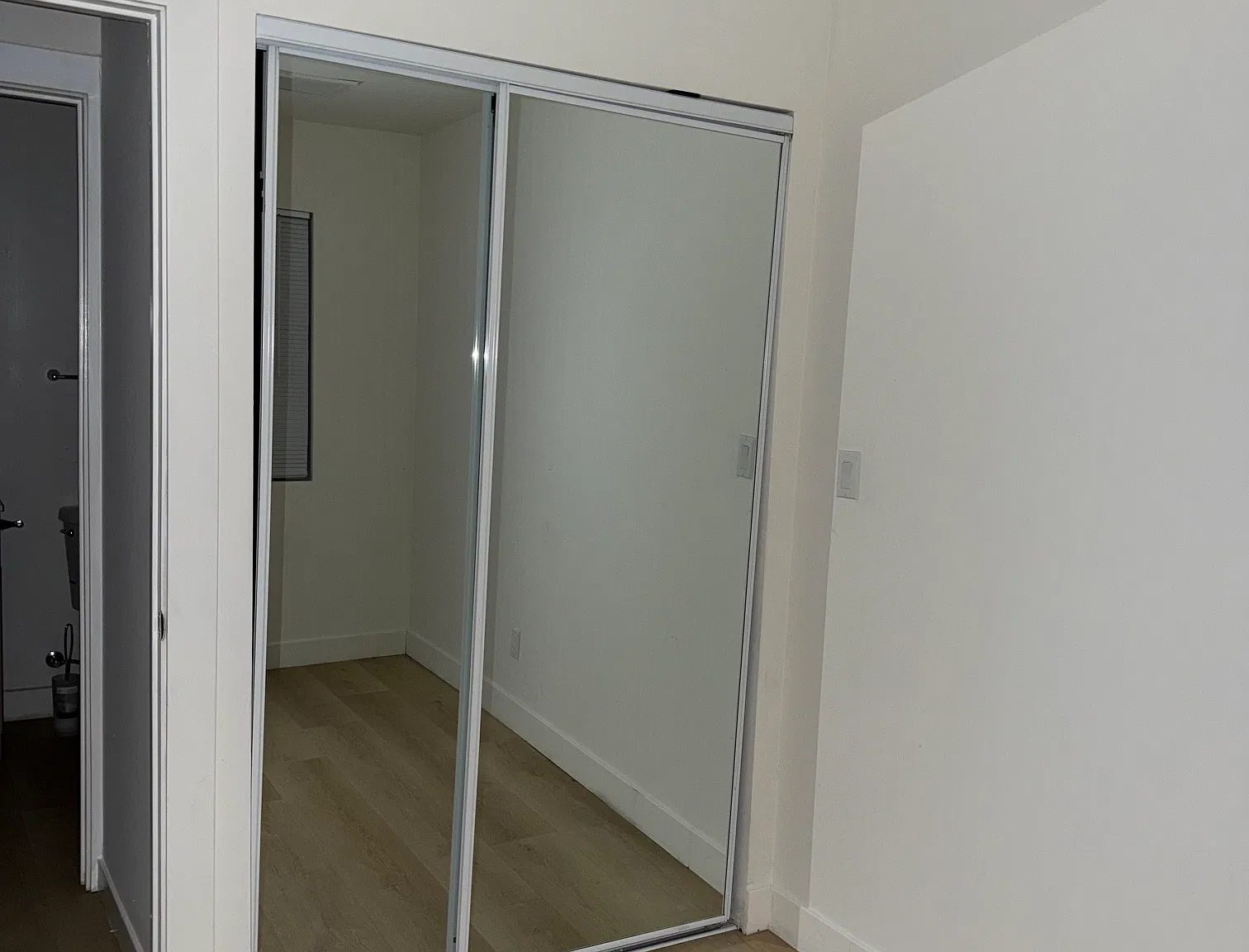 1 bed, 310 sqft, $1,600 — Photo 2