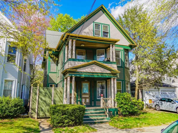867 Elm St #867, New Haven, CT 06511