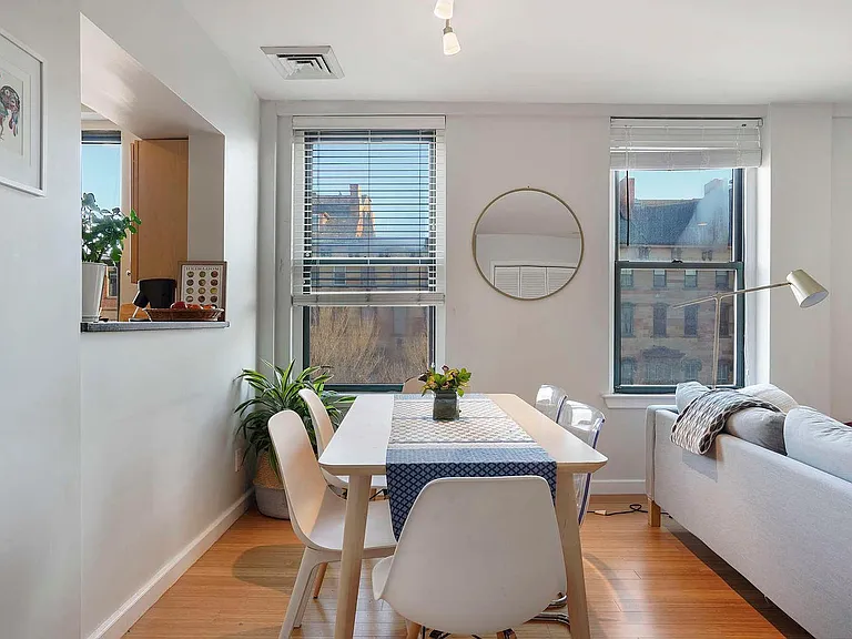 1661 Washington St #401 — Photo 10