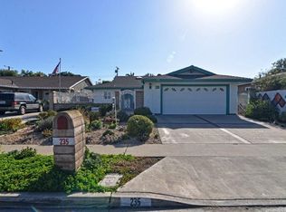 235 Albert Pl, Costa Mesa, CA 92627