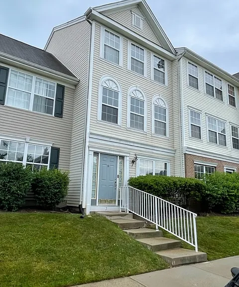 31 Woodlake Dr — Photo 5