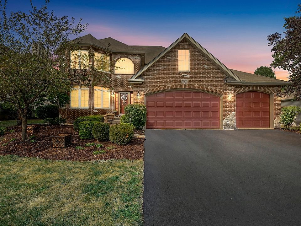 1st image of 25800 W Meadowland Cir