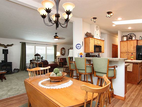 5th image of 208 S Neyland Ave Spc 27