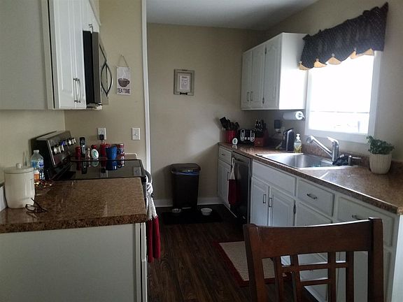 4th image of 16 Alvern Ave