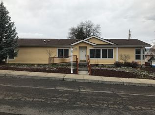 1211 Bridge St, The Dalles, OR