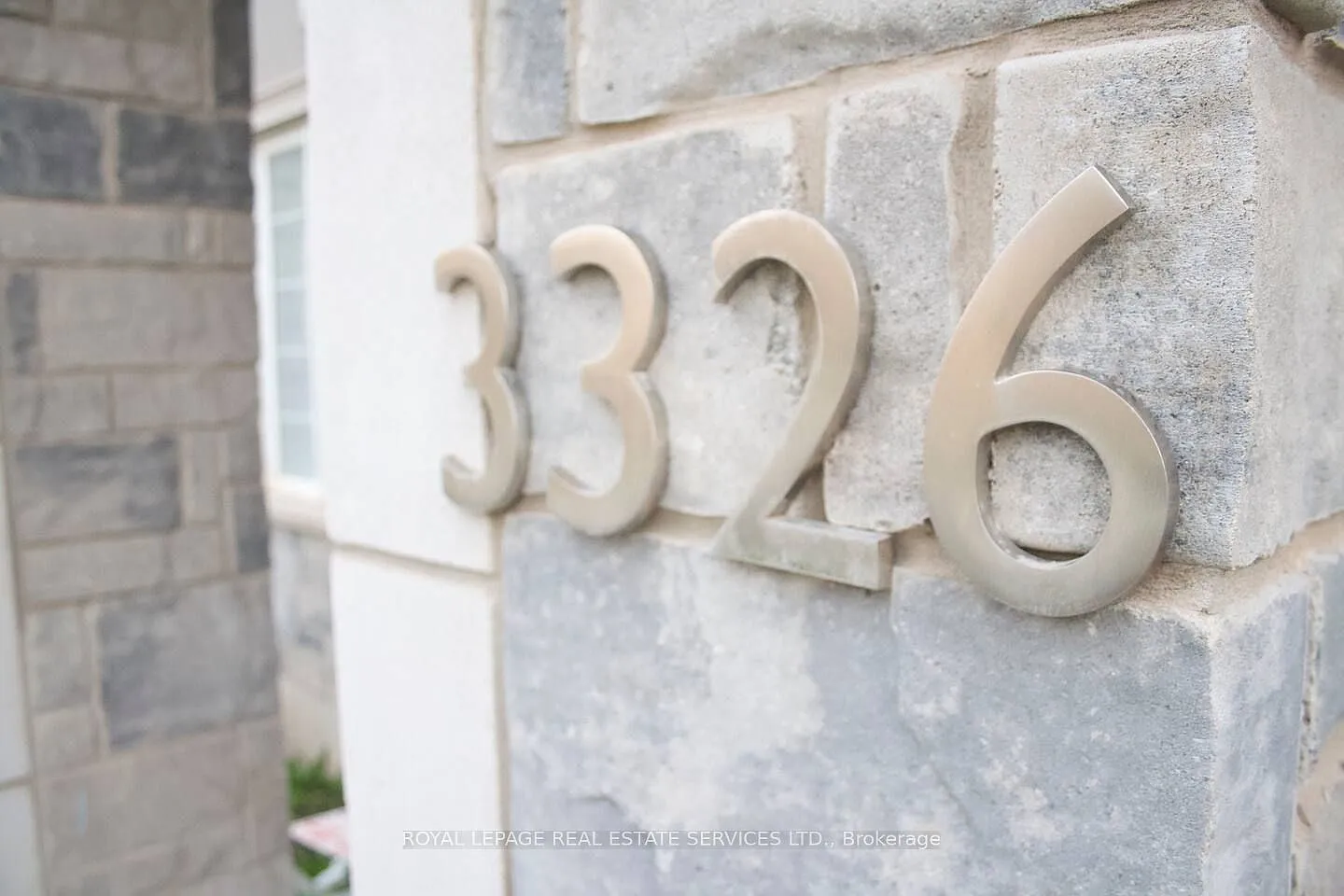 1 bed, $1,000 — Photo 1