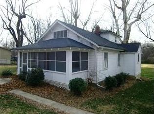 56 N Riley St, Kansas City, MO 64119