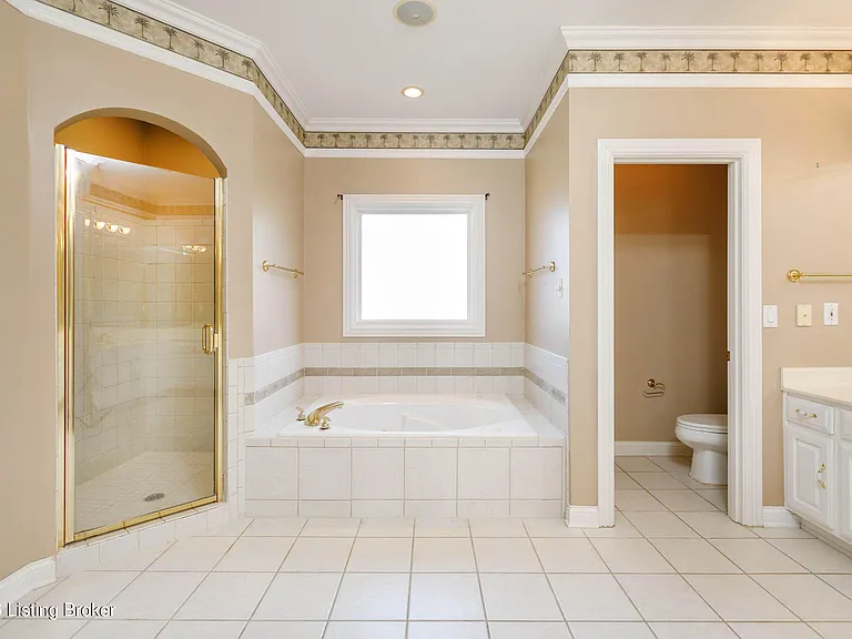 9511 Felsmere Cir — Photo 29