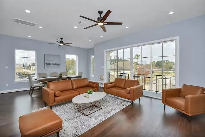 3412 Dixie Dr — Photo 7