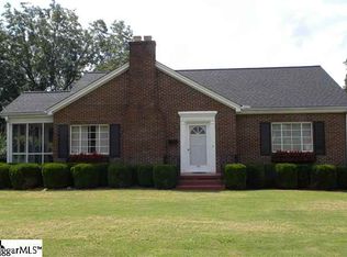 303 W Hampton Ave, Honea Path, SC 29654