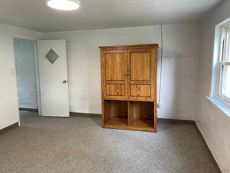 1505 Kellogg Ave — Photo 14