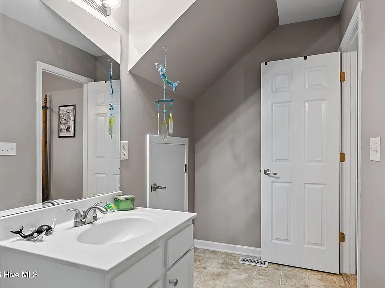 101 Ole Field Cir #C — Photo 26