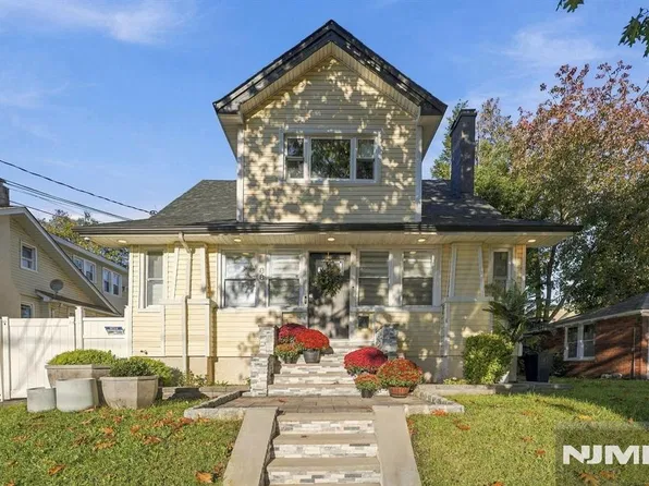 88-90 Burlington Avenue, Paterson, NJ 07502