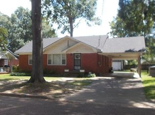 147 Thomas St, Grenada, MS 38901