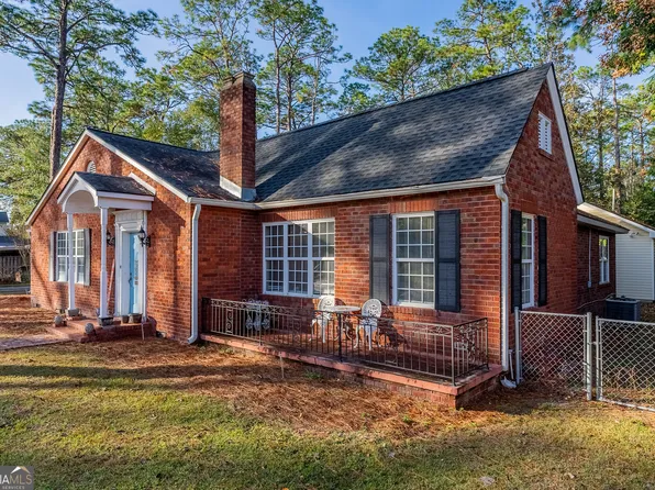 707 Euclid Ave, Waycross, GA 31501