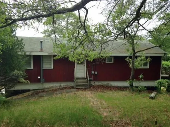 7 Spectacle Pond Rd, Wareham, MA 02571