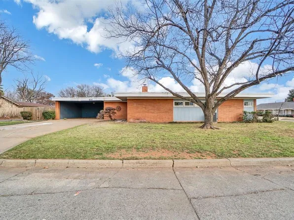 401 Lakeside Dr, Altus, OK 73521