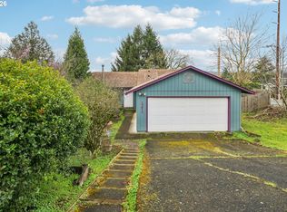 17511 SE Scrutton Ln, Milwaukie, OR