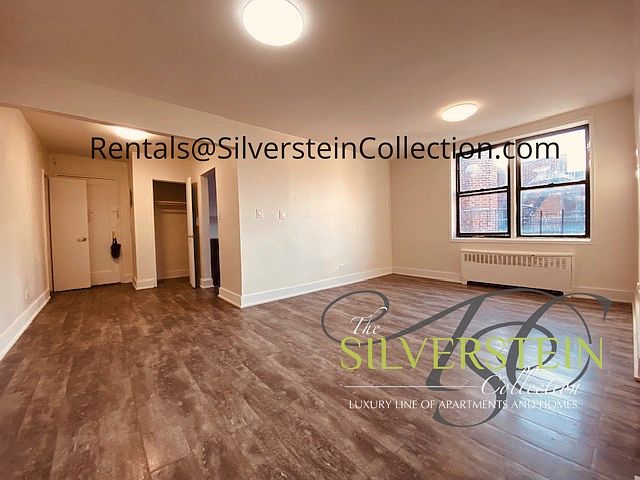 1st image of 132-61 Sanford Ave #B6