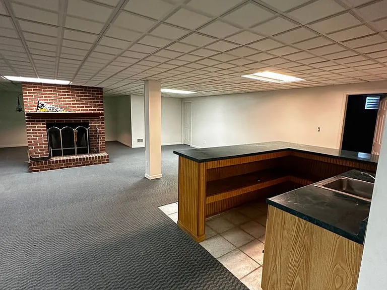 1250-1254 Evans City Rd — Photo 44